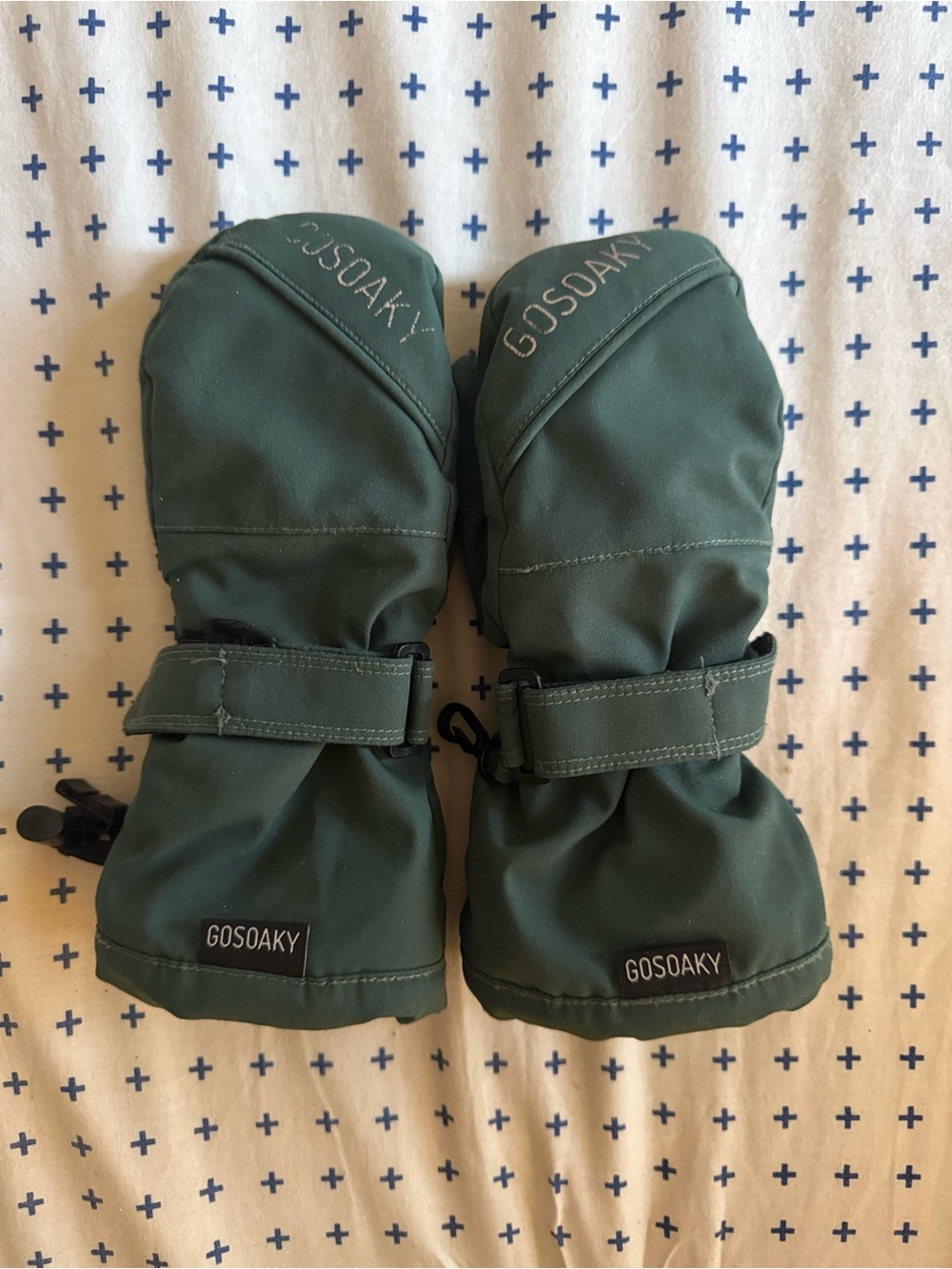 Gosoaky Kids Waterproof Mittens in Forest Green